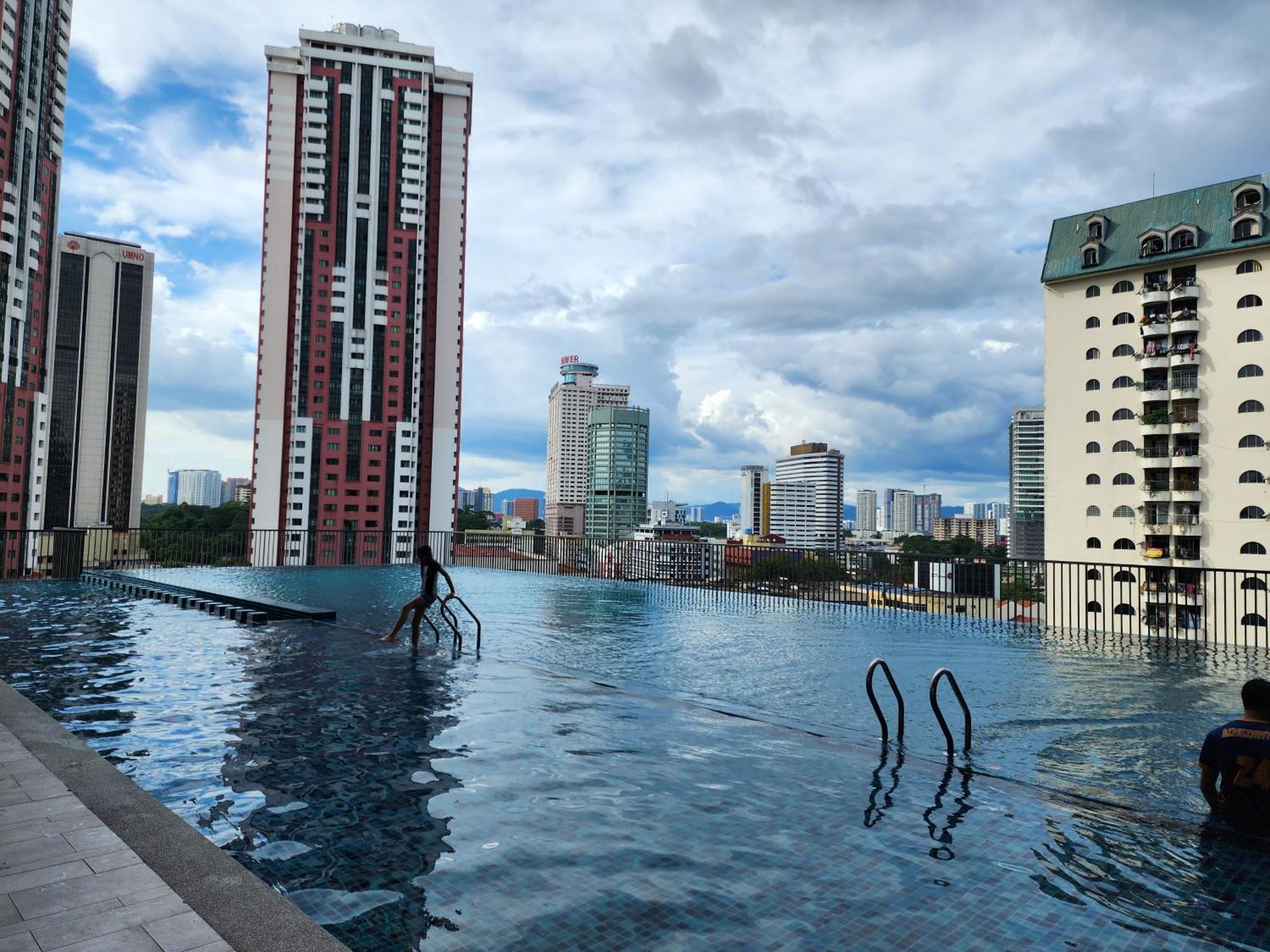 Chambers Klcc Serviced *